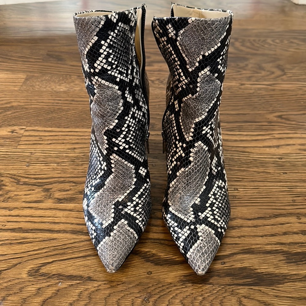 Super Comfortable & Cute Marc Fisher Booties